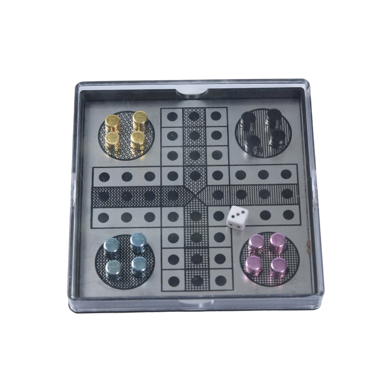 Magnetic Metal Ludo Game Set i genomskinligt akrylfodral
