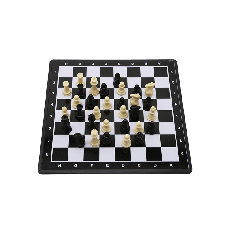 Klassiskt flerspelsuppsättning - Combo schack, domino, poker och dam