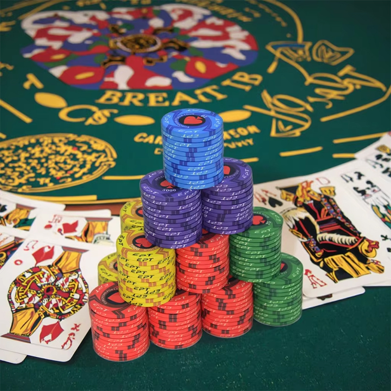Anpassade keramiska pokermarker - Premiumkvalitet för en autentisk kasinoupplevelse