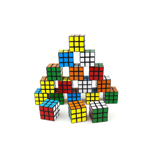 Hur löser man en 3x3x3 magnetisk hastighetskub för nybörjare?